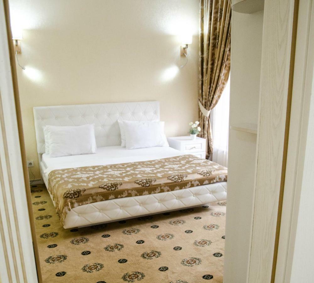 מלון שימקנט Luxury House מראה חיצוני תמונה