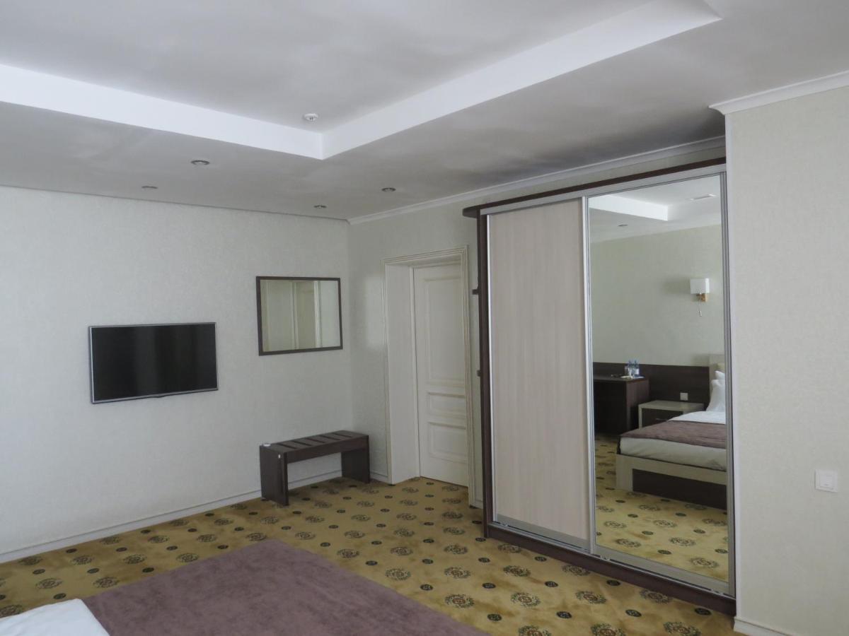 מלון שימקנט Luxury House מראה חיצוני תמונה